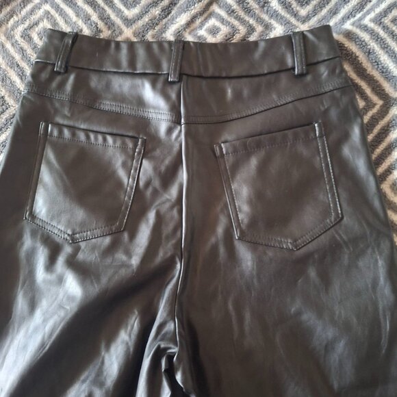 SHEIN Women's Black Faux Leather Pants Straight Leg Sz 2 (XS) - Picture 5 of 11